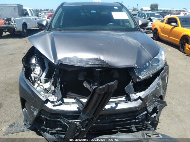 Toyota Highlander Xle/se 2017 5TDKZRFH9HS513868 Image 5
