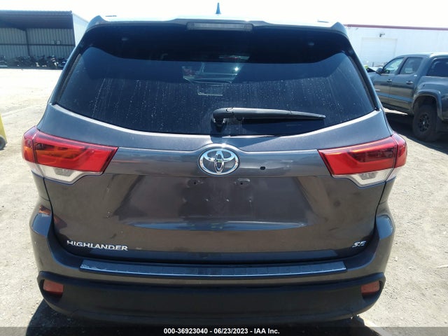 Toyota Highlander Xle/se 2017 5TDKZRFH9HS513868 Image 9
