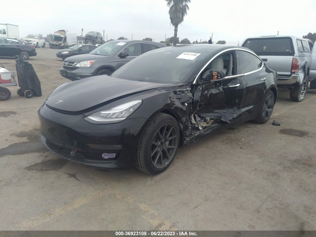 Tesla Model 3 Long Range/performance 2019 5YJ3E1EB8KF365819 Image 2