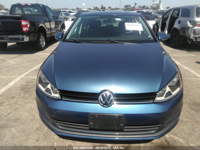 3VW217AU9GM017996 Volkswagen Golf Tsi S