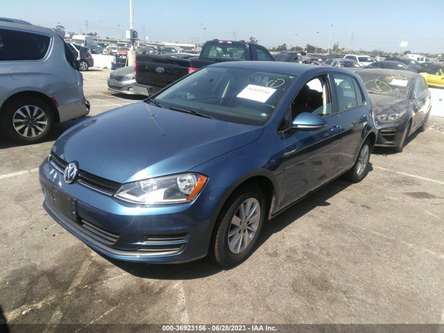 3VW217AU9GM017996 Volkswagen Golf Tsi S