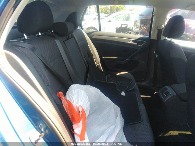 3VW217AU9GM017996 Volkswagen Golf Tsi S