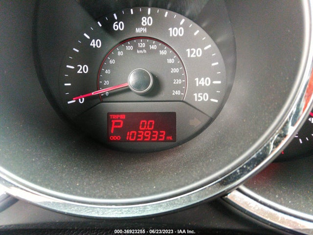 2012 KIA SORENTO LX VIN: 5XYKTDA25CG246550