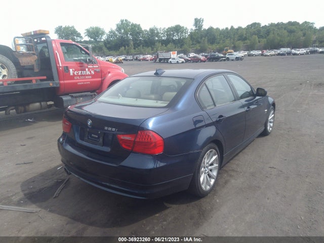 2011 BMW 3 SERIES 328I XDRIVE VIN: WBAPK5C56BA655139