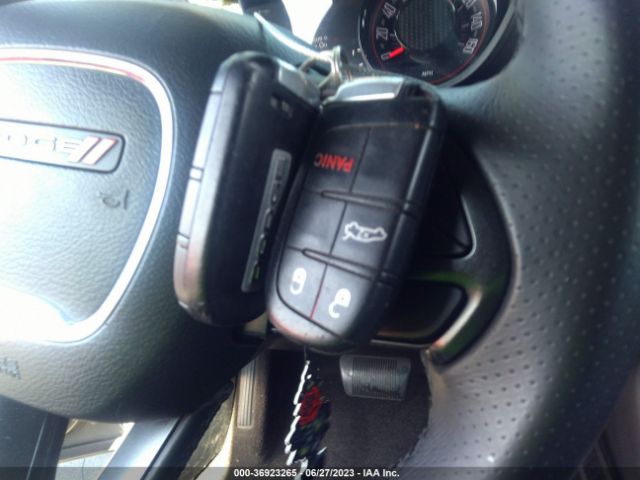 2C3CDZAG2JH318298 Dodge Challenger Sxt