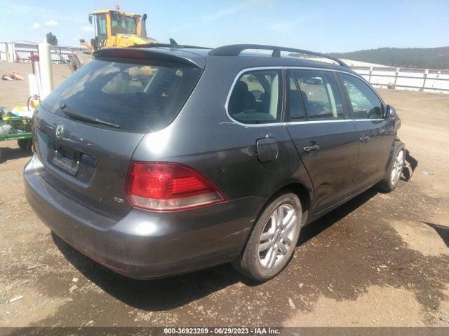 3VWPL7AJ3EM614662 Volkswagen Jetta Sportwagen Tdi