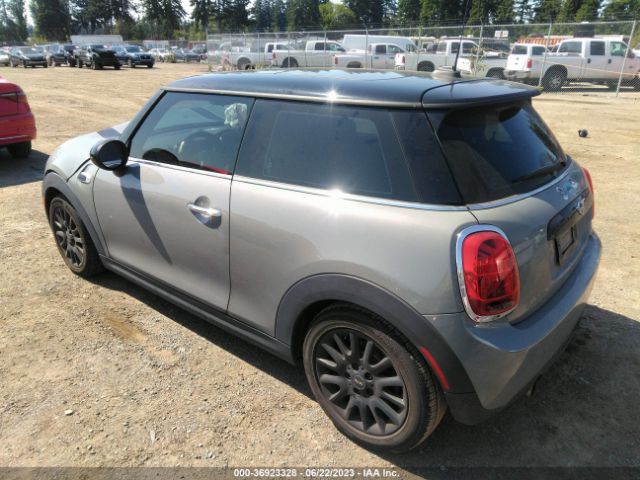 WMWXP5C56K2H31487 Mini Hardtop 2 Door Cooper