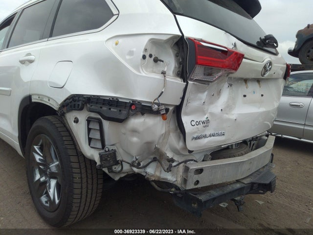 Toyota Highlander Limited 2018 5TDDZRFHXJS495301 Image 13
