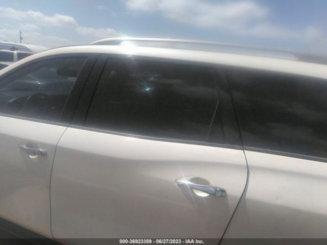 5N1DR2MN8HC621162 Nissan Pathfinder Sv