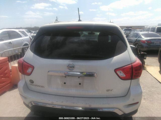 5N1DR2MN8HC621162 Nissan Pathfinder Sv