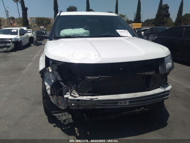 1FM5K7B85HGD41694 Ford Explorer Base