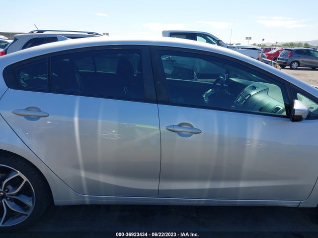 KIA FORTE LX 2017 3KPFL4A76HE111577 Image 13