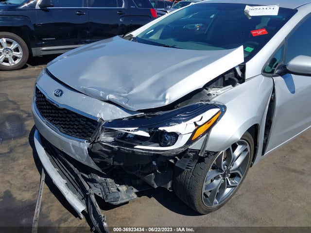 KIA FORTE LX 2017 3KPFL4A76HE111577 Image 6