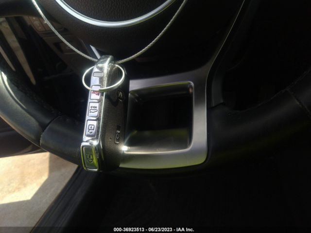 5XXG34J22MG058662 KIA K5 EX