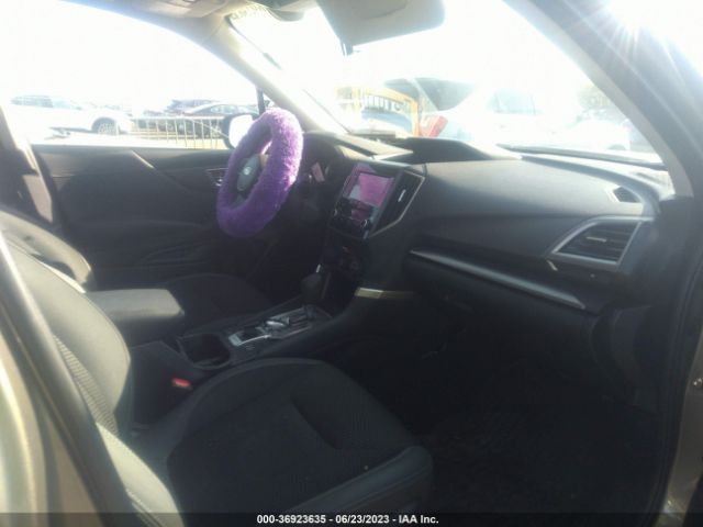 JF2SKAFC2MH555566 Subaru Forester Premium