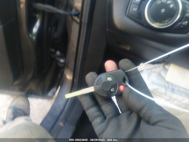 1FMCU9GD8JUA10747 Ford ESCAPE SE