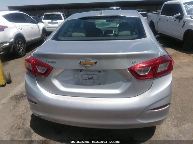 Chevrolet CRUZE LT 2016 1G1BE5SM6G7324829 Image 17
