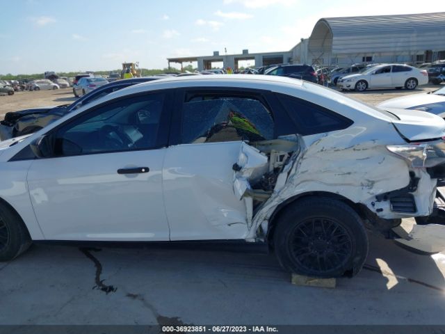 1FADP3E29JL229355 Ford FOCUS S