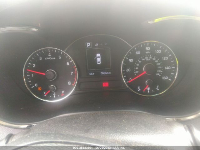 3KPFK4A72JE269973 KIA FORTE LX