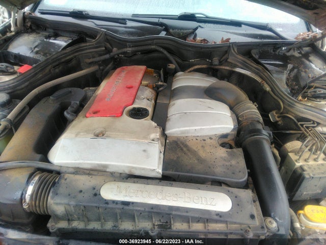 2002 MERCEDES-BENZ C CLASS VIN: WDBRN47J52A270254