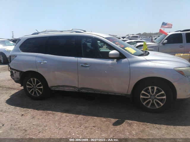 2015 NISSAN PATHFINDER S VIN: 5N1AR2MM2FC643942