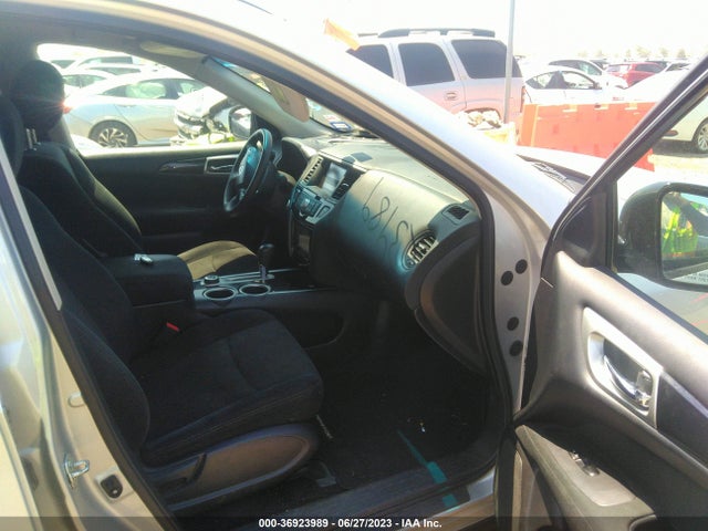 2015 NISSAN PATHFINDER S VIN: 5N1AR2MM2FC643942