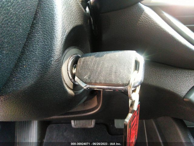 3KPF24AD1ME305596 KIA Forte Lxs