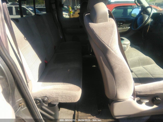 2002 FORD F-150 XL/XLT/LARIAT/KING RANCH VIN: 1FTRX17W02NA67335