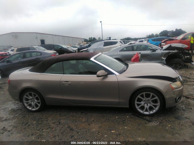 2011 AUDI A5 2.0T PREMIUM VIN: WAUCFAFH3BN008434