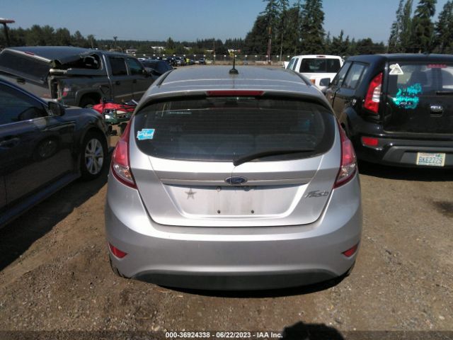 3FADP4TJ2JM125160 Ford FIESTA S