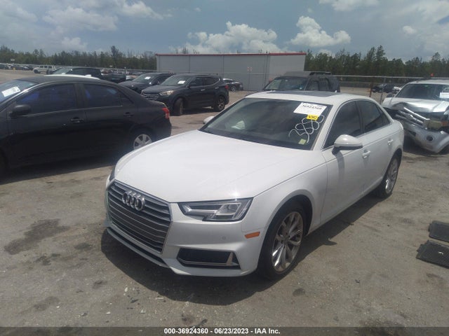 WAUHMAF42KA033888 Audi A4 Premium Plus