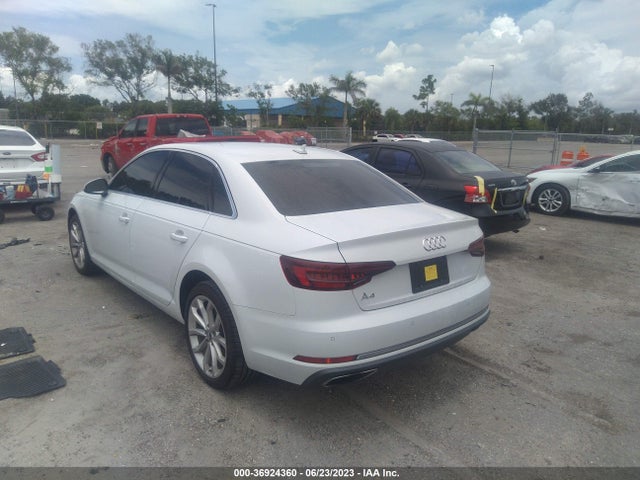 WAUHMAF42KA033888 Audi A4 Premium Plus