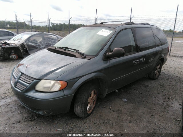 2005 DODGE GRAND CARAVAN SXT VIN: 2D4GP44L15R461987