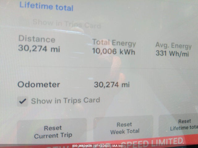 5YJYGDEF3LF028139 Tesla Model Y Long Range/performance