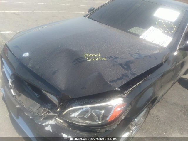 55SWF4KB8GU141116 Mercedes-Benz C-class C 300