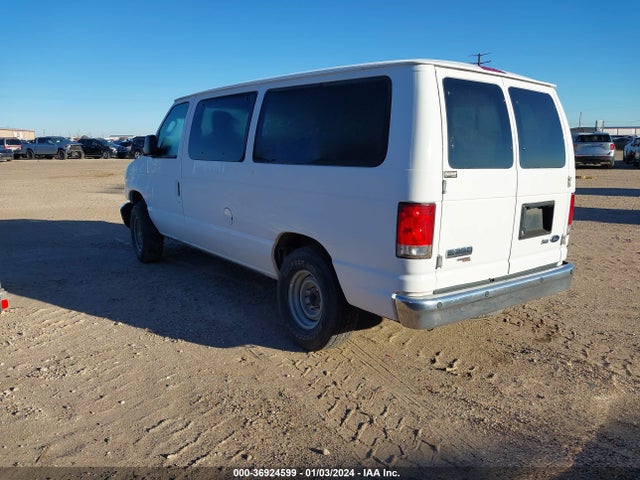 Ford E-350 Super Duty Xlt 2014 1FBNE3BL3EDB01635 Image 3