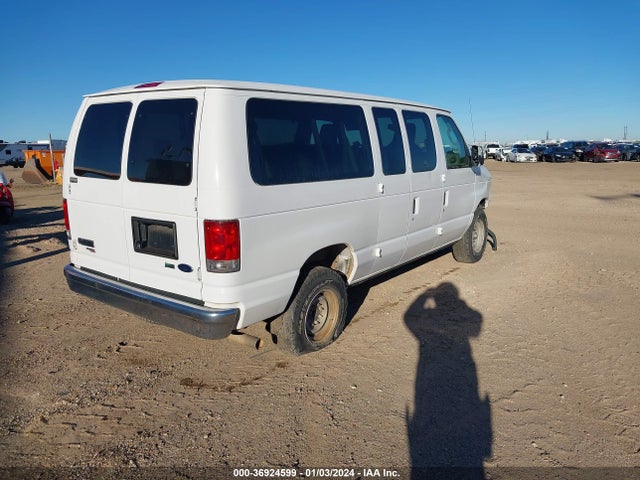 Ford E-350 Super Duty Xlt 2014 1FBNE3BL3EDB01635 Image 4