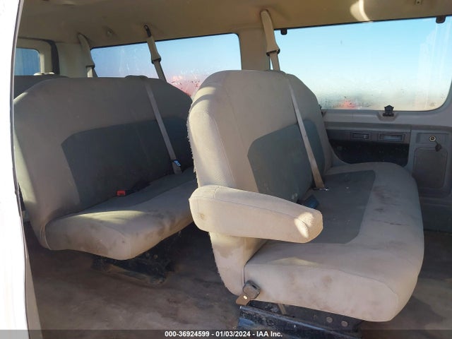Ford E-350 Super Duty Xlt 2014 1FBNE3BL3EDB01635 Image 8