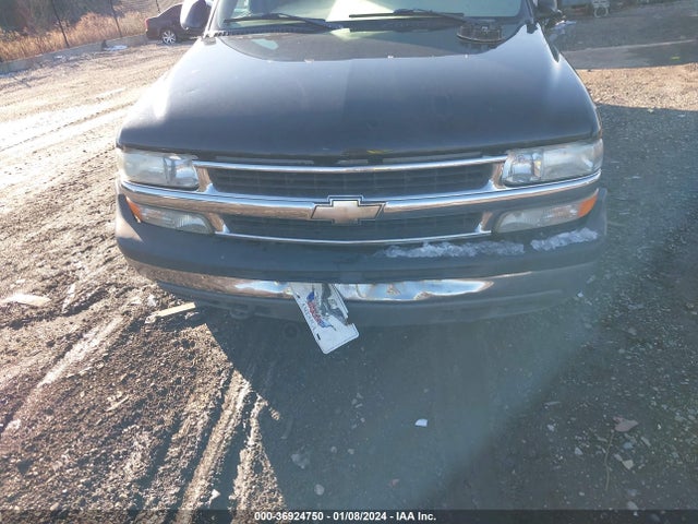 Продажа на аукционе авто 2000 Chevrolet Suburban 1500 Lt, vin: 3GNFK16T6YG118399, номер лота: 36924750