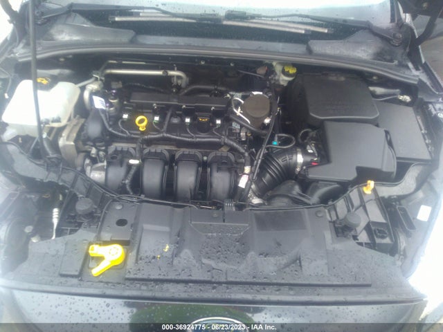 2015 FORD FOCUS SE VIN: 1FADP3F2XFL311410