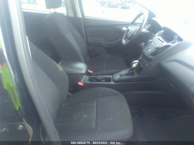 2015 FORD FOCUS SE VIN: 1FADP3F2XFL311410
