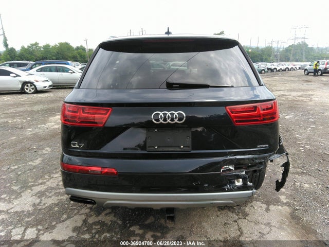 WA1LHAF70HD047558 Audi Q7 Premium Plus