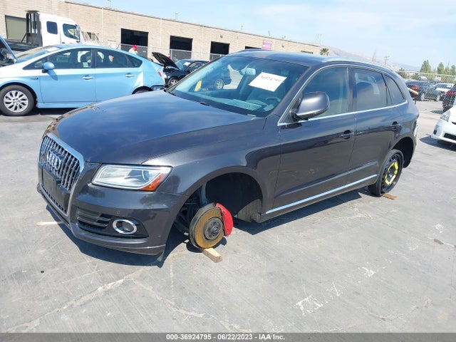 WA1LFAFP0EA108121 Audi Q5 Premium Plus