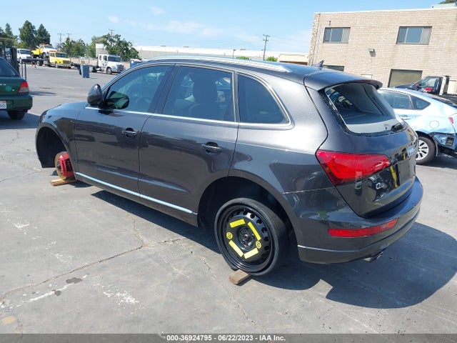 WA1LFAFP0EA108121 Audi Q5 Premium Plus