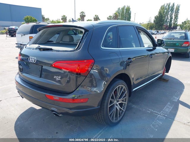 WA1LFAFP0EA108121 Audi Q5 Premium Plus