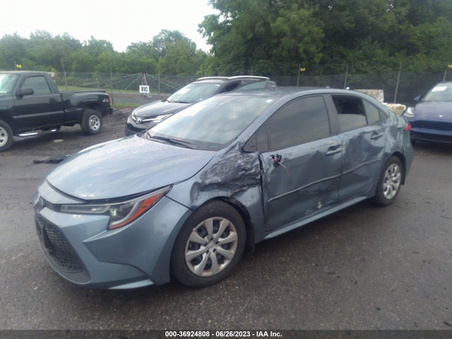 Toyota COROLLA LE 2022 JTDEPMAE3N3020624 Image 2