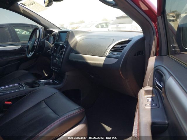 2C4RDGEG6KR688606 Dodge Grand Caravan Gt