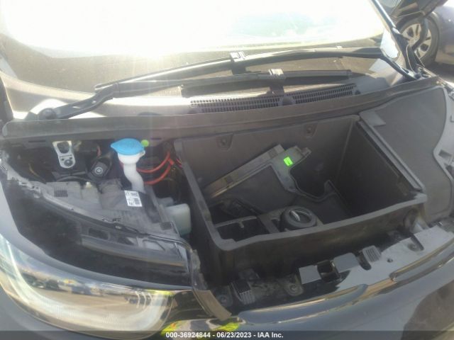 WBY1Z8C3XHV894584 BMW I3