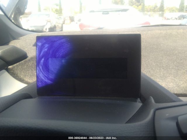 WBY1Z8C3XHV894584 BMW I3