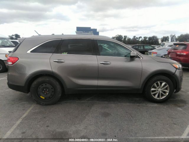 5XYPG4A59HG207147 KIA Sorento Lx V6